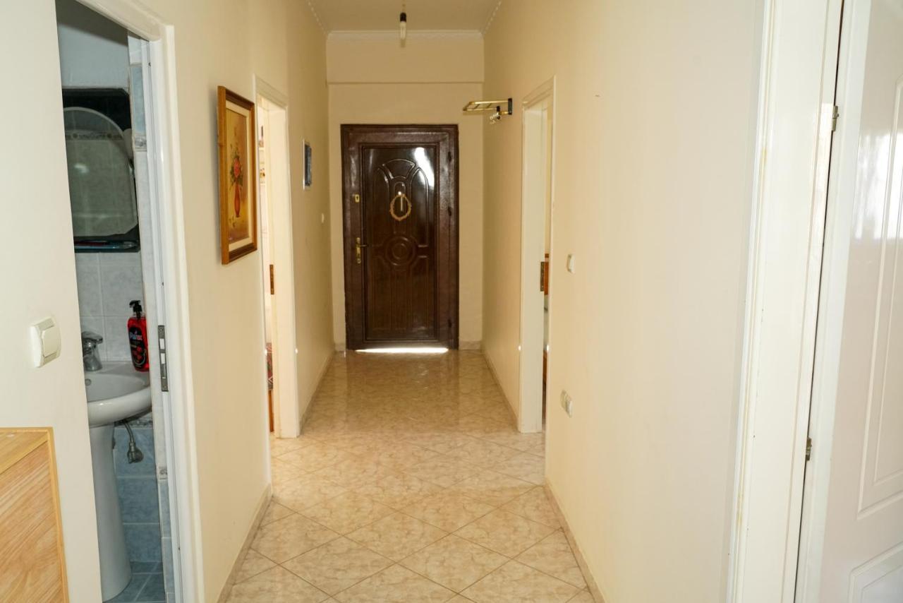 Connie'S Apartments Sarande Luaran gambar